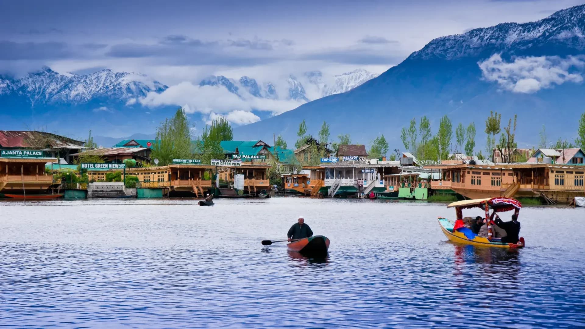 How to Choose a Travel Agency That's Truly Right for You